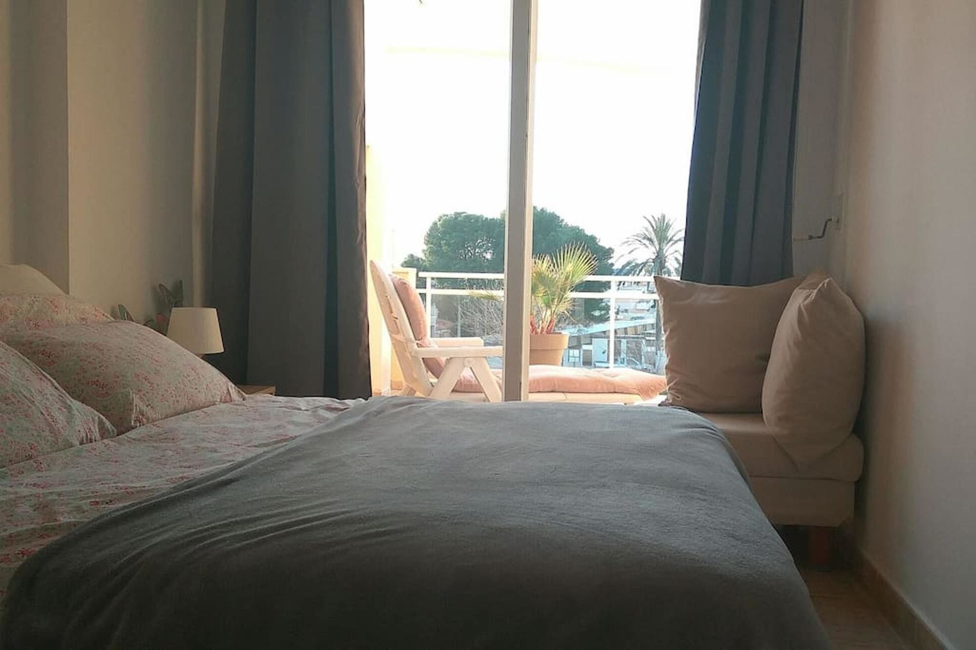 With 2 Bedrooms In Denia, With Wonderful Sea View, Pool Acce Appartement