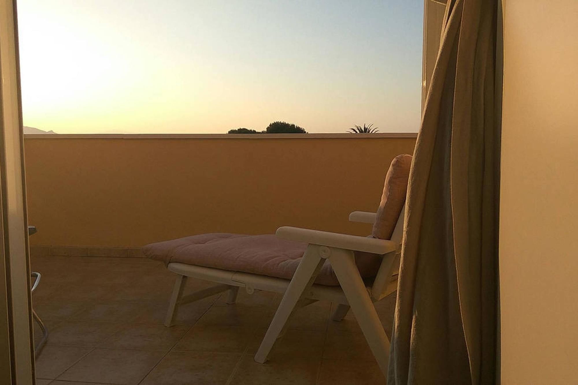 With 2 Bedrooms In Denia, With Wonderful Sea View, Pool Acce Appartement *