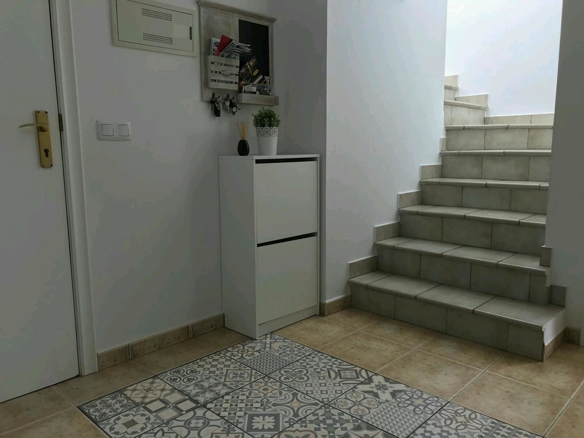 With 2 Bedrooms In Denia, With Wonderful Sea View, Pool Acce